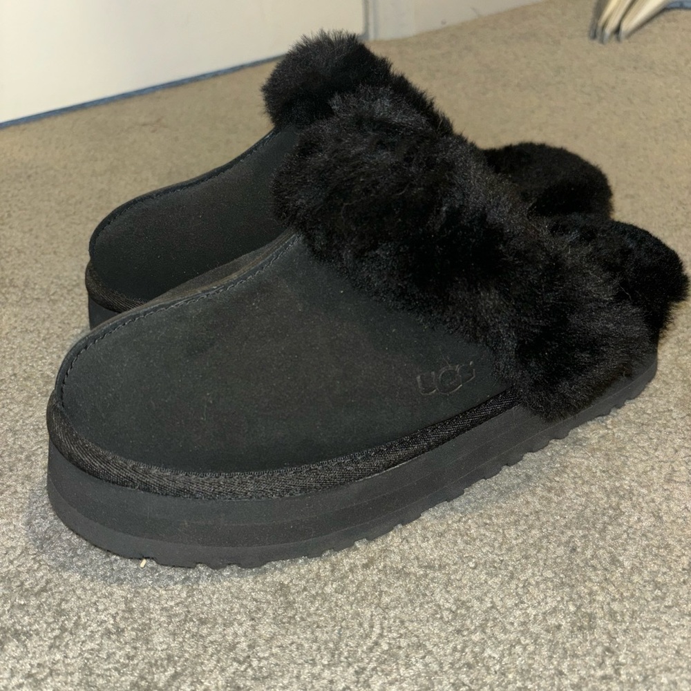 Ugg platform slippers black disquette